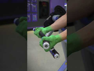 Machine Biceps Curl