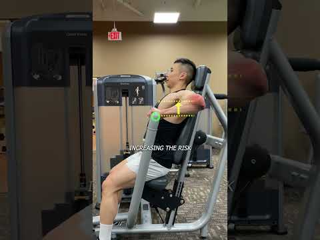 Incline Chest Press Machine