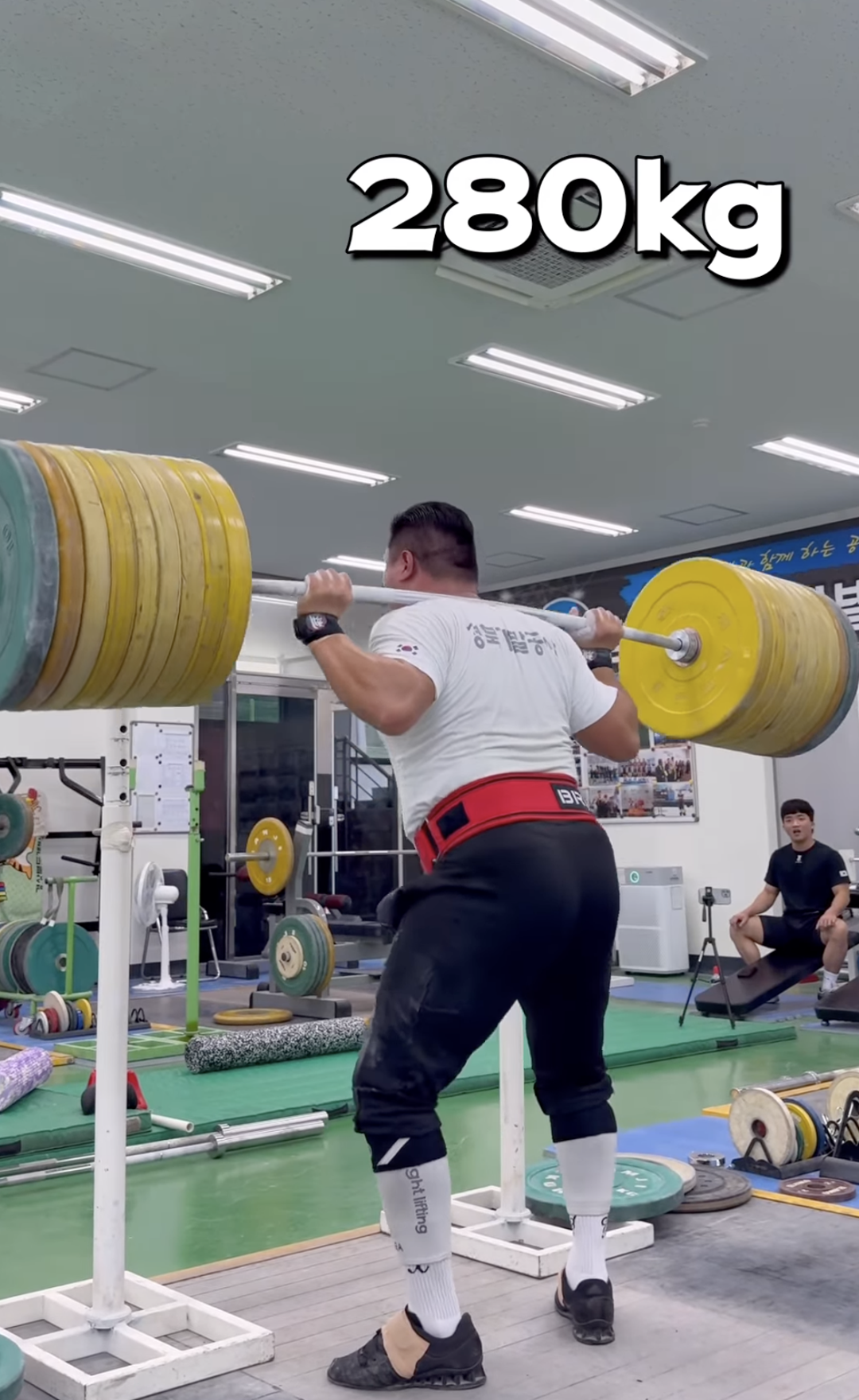 https://gcdn.gymwork.pro/assets/static/production/image/image-1080p-627974a5-ec30-4f61-8228-52c3fa99b06a.jpg