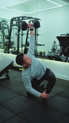 혹시 어깨 아프세요?