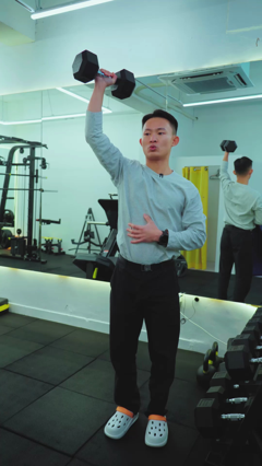 혹시 어깨 아프세요?