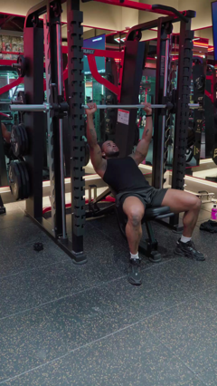 Smith Incline Bench Press